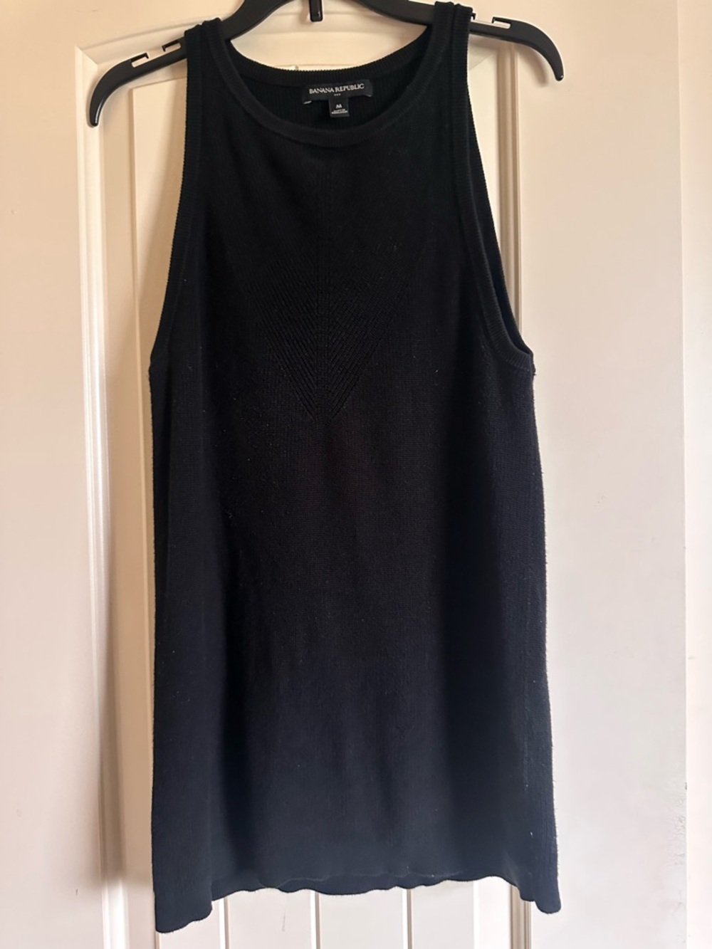 Banana Republic Black Sleeveless Knit Shift Top